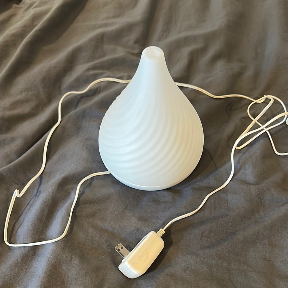 White Electric Aroma Diffuser